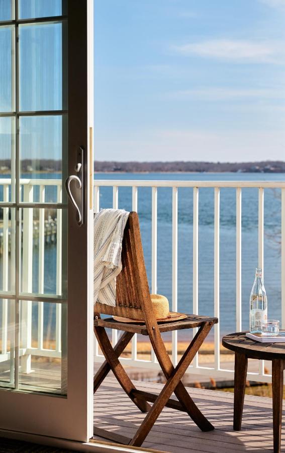 The Harbor Front 3*